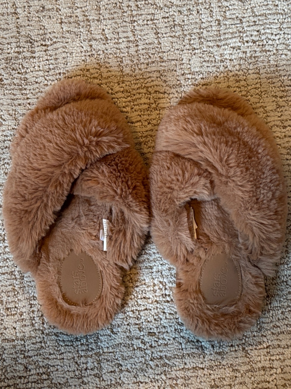 Stars Above Cozy Faux Fur Slide Slippers in Chestnut Brown (7/8)